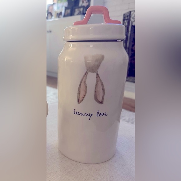 Rae Dunn Dark Brown Bunny Love Canister NEW - Picture 4 of 4